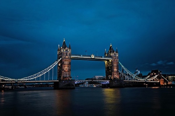 A picture of London Bridge